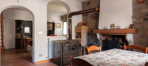 2 Schlafzimmer Haus in Camugnano, Italy, Nr. 273319 6