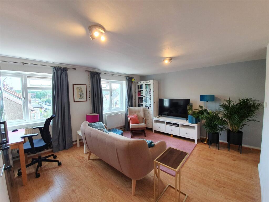 1 bedroom Apartment in Barnet, United Kingdom No. 6512
