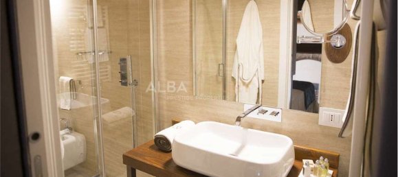 9 bedrooms Villa in Ostiglia, Italy No. 124990 40