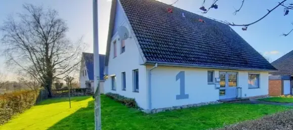 7 rooms Townhouse in Schleswig-Flensburg, Germany No. 87814 4