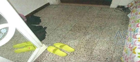 3غرفة شقة في Bari, Italy رقم 96463 10