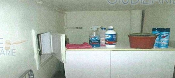 3غرفة شقة في Bari, Italy رقم 96463 16