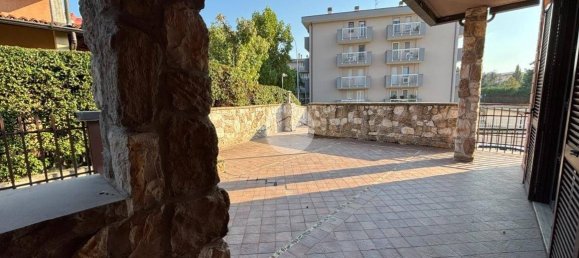 5 غرف نوم فيلا في Opera, Italy رقم 145266 21