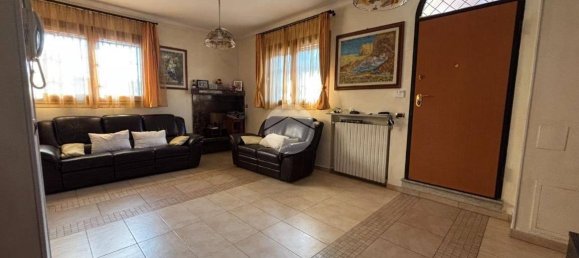 5 غرف نوم فيلا في Opera, Italy رقم 145266 4