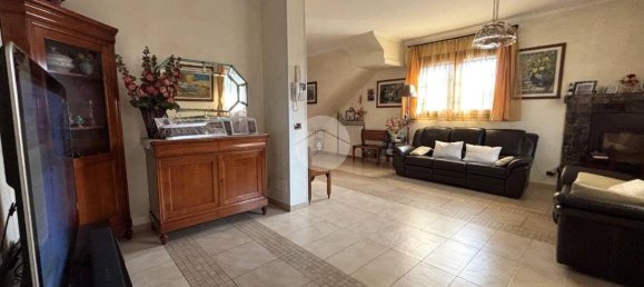 5 غرف نوم فيلا في Opera, Italy رقم 145266 7