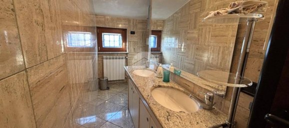 5 غرف نوم فيلا في Opera, Italy رقم 145266 38