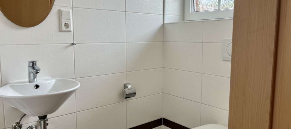 Bungalow de 4 dormitorios en Leer, Germany No. 267806 16