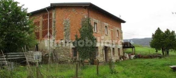 Casa de 2 dormitorios en Montacuto, Italy No. 127160 12