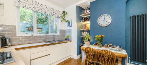 2 bedrooms Apartment in London, United Kingdom No. 12938 9