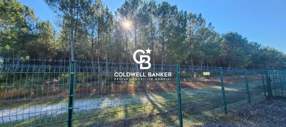  Land in Gujan-Mestras, France No. 114176 2