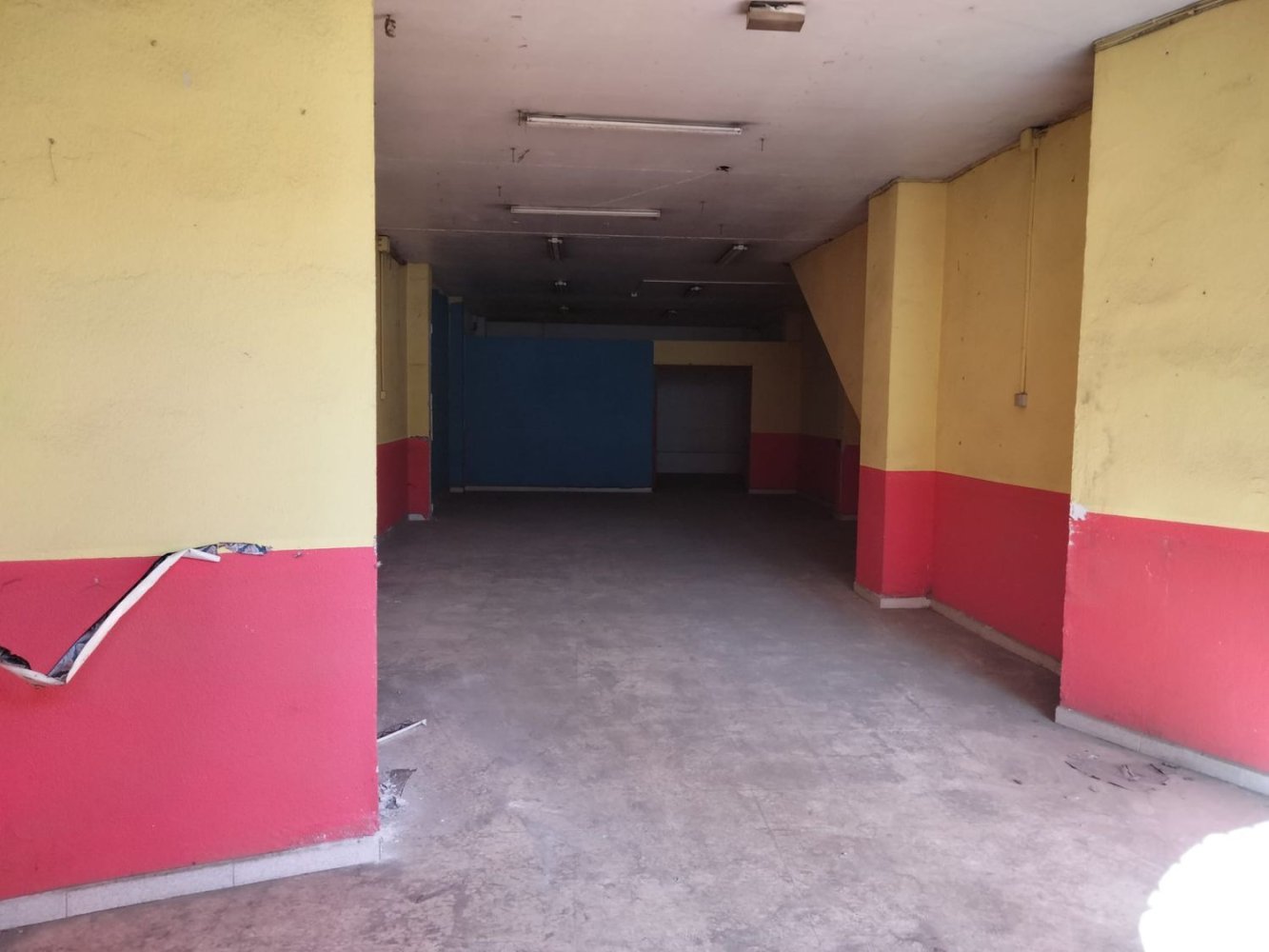  عقار تجاري في Andalusia, Spain 100متر مربع رقم 152148