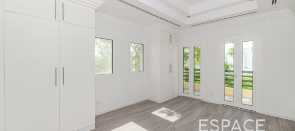 5 bedrooms Villa in Meadows, UAE No. 108537 13