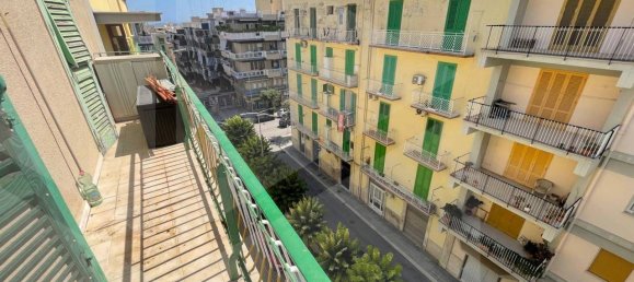 Apartamento de 3 habitaciónes en Molfetta, Italy No. 28578 8