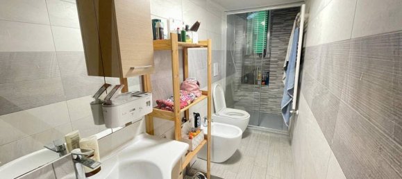 Apartamento de 3 habitaciónes en Molfetta, Italy No. 28578 13