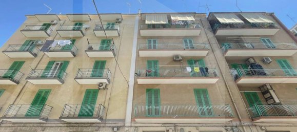 Apartamento de 3 habitaciónes en Molfetta, Italy No. 28578 6