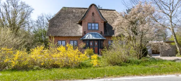 7 bedrooms Castles in Schleswig-Holstein, Germany No. 42335 2