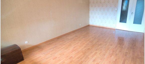 Apartamento de 2 dormitorios en Saint-Genis-Pouilly, France No. 321428 3