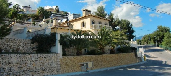 8 bedrooms House in La Nucia, Spain No. 93463 2