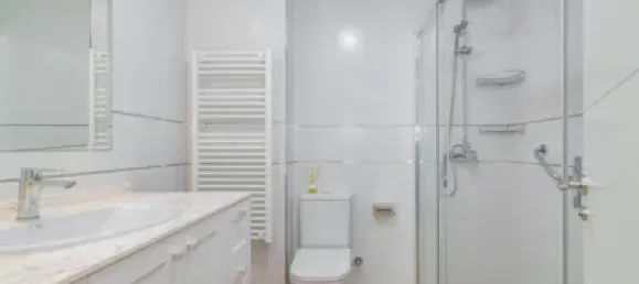 3 bedrooms Apartment in Granada, Spain No. 174498 2