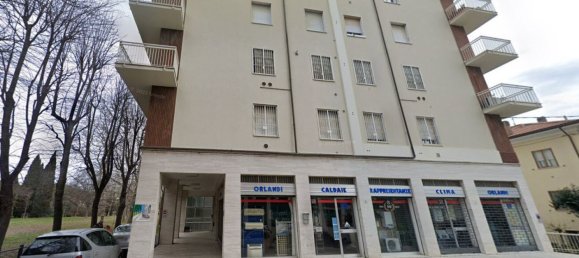 Gewerbliche Immobilie in Rimini, Italy 35m², Nr. 99441 2