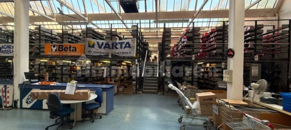 5غرفة مستودع في Voghera, Italy رقم 292377 30