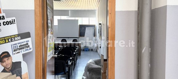 5غرفة مستودع في Voghera, Italy رقم 292377 9