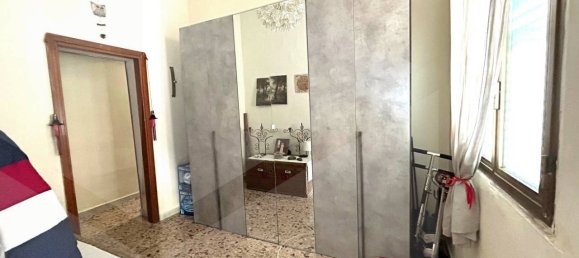 4 rooms Apartment in Naples, Italy No. 34516 6