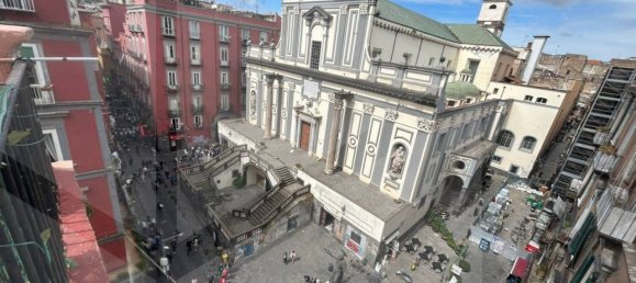 4 rooms Apartment in Naples, Italy No. 34516 18