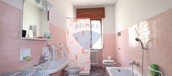 5 Schlafzimmer Villa in Spirano, Italy, Nr. 347593 11