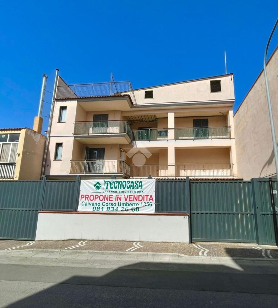 3 bedrooms Apartment in Caivano, Italy No. 336333