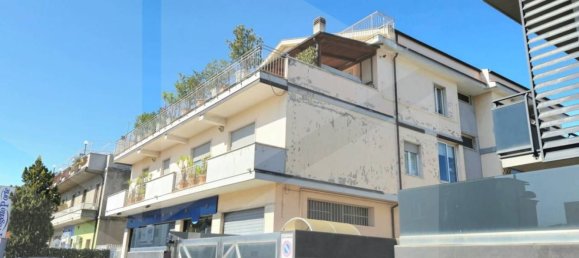 2-salle Appartement à Pescara, Italy No. 27509 15