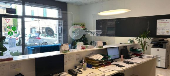 Gewerbliche Immobilie in Brescia, Italy 107m², Nr. 57526 12