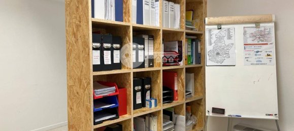 Gewerbliche Immobilie in Brescia, Italy 107m², Nr. 57526 3