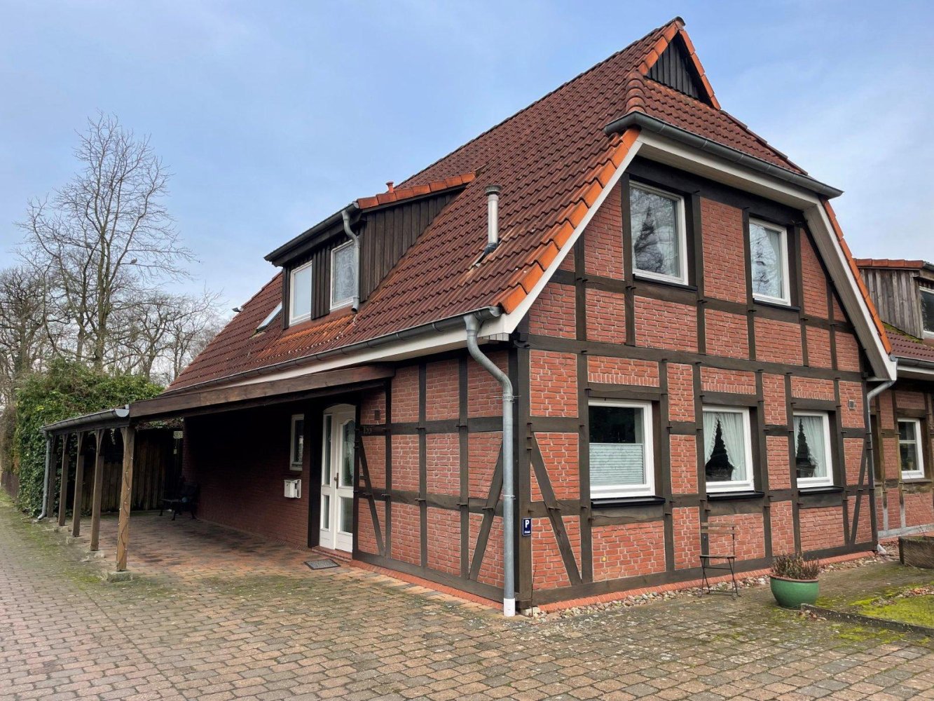 Adosado de 3 dormitorios en Hanover, Germany No. 165820