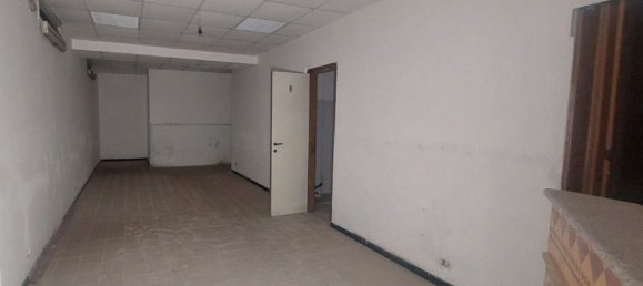 200m² Commercial property in Alba Adriatica, Italy No. 380606 10