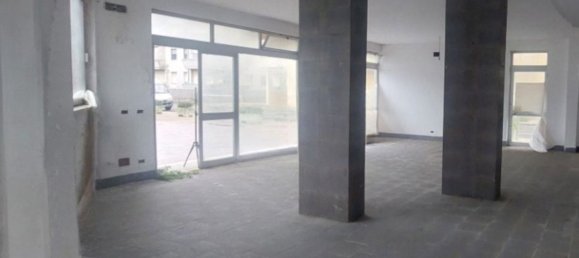200m² Commercial property in Alba Adriatica, Italy No. 380606 23