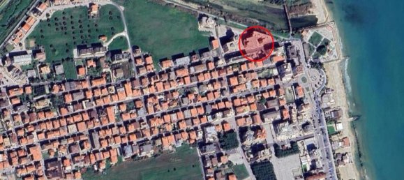 200m² Commercial property in Alba Adriatica, Italy No. 380606 20