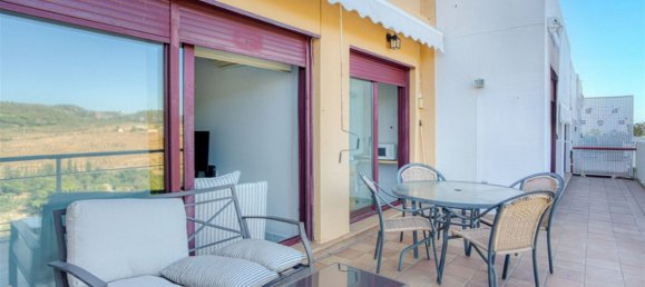 3 bedrooms Apartment in Benahavis, Spain No. 133807 15