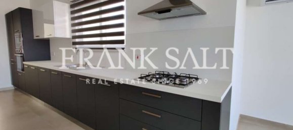 Ático de 1 dormitorio en Mellieha, Malta No. 10811 2