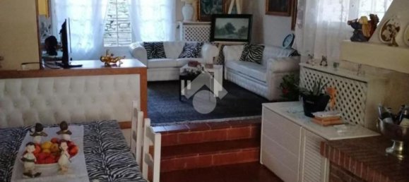 10غرفة فيلا في Caerano di San Marco, Italy رقم 178607 10