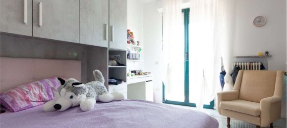 5 rooms Apartment in San Clemente, Italy No. 84342 3