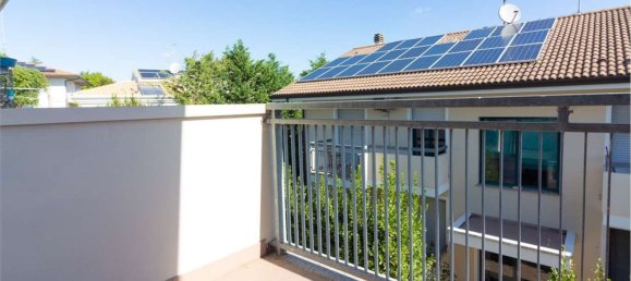 5 rooms Apartment in San Clemente, Italy No. 84342 2