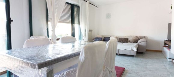 5 rooms Apartment in San Clemente, Italy No. 84342 8