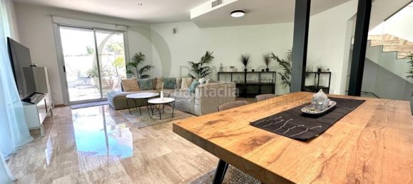 5 bedrooms House in Alicante, Spain No. 93589 16