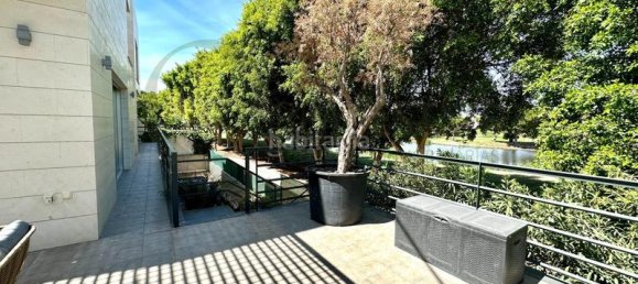 5 bedrooms House in Alicante, Spain No. 93589 12