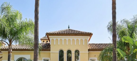 5 bedrooms Villa in El Paraiso, Spain No. 2917 16