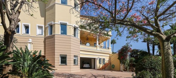 5 bedrooms Villa in El Paraiso, Spain No. 2917 19