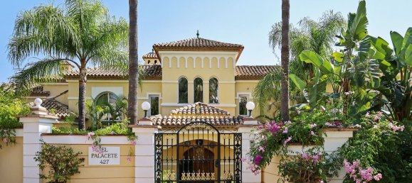 5 bedrooms Villa in El Paraiso, Spain No. 2917 17