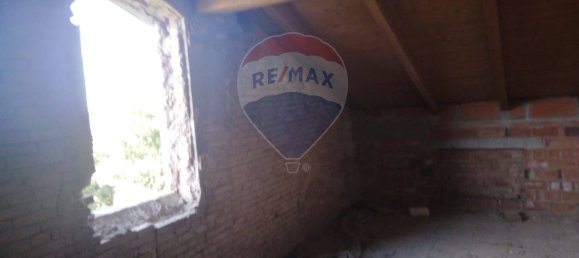 4 bedrooms House in Bomporto, Italy No. 352667 9