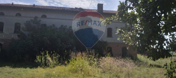 4 bedrooms House in Bomporto, Italy No. 352667 5